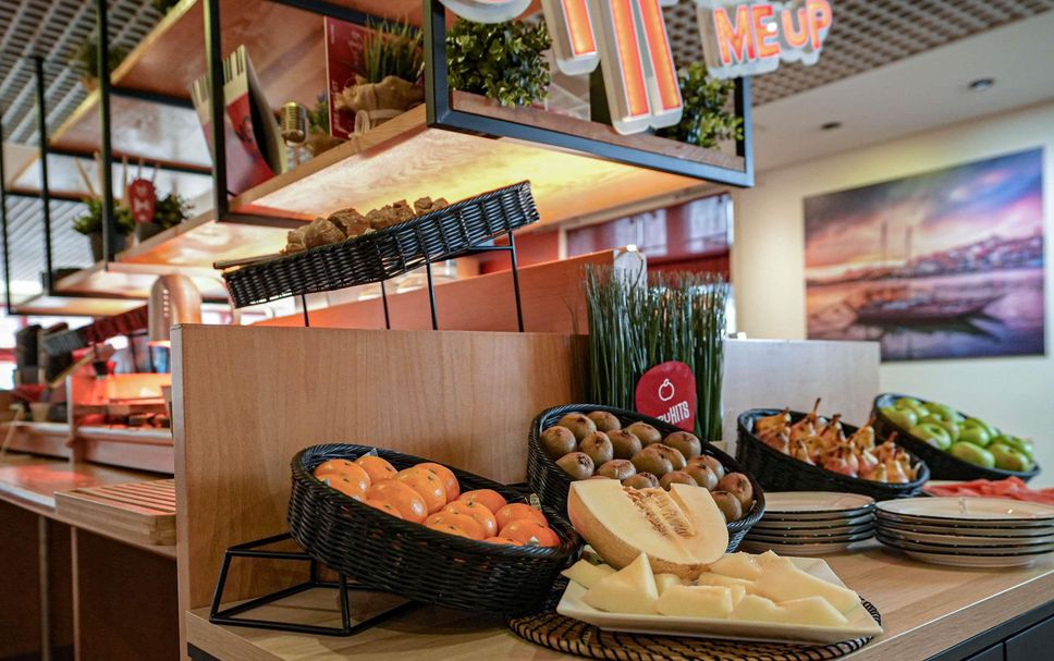 Buffet Gambar