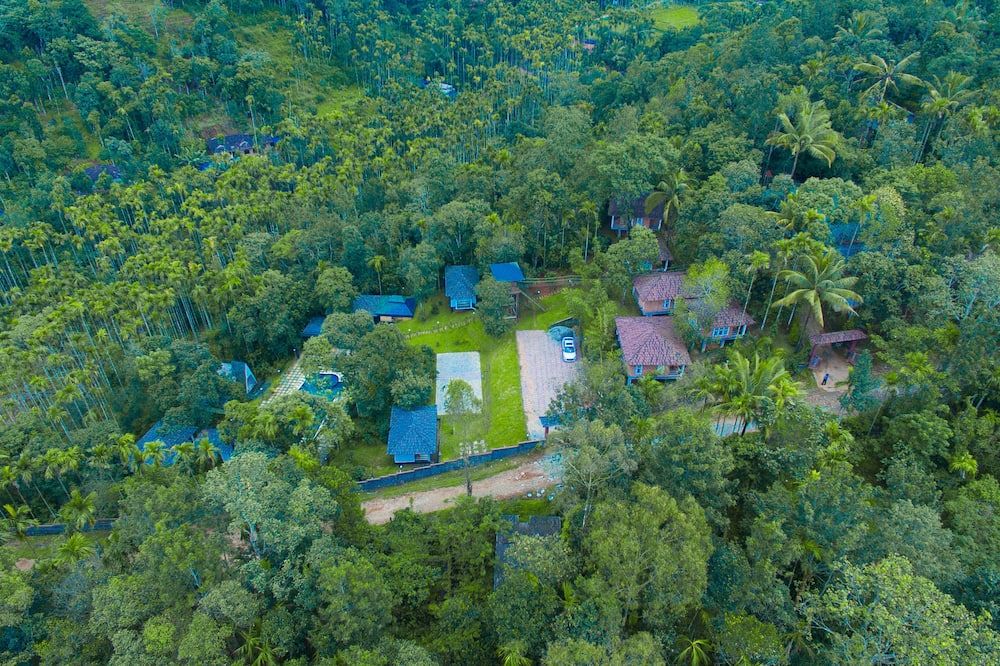 Pemandangan luar