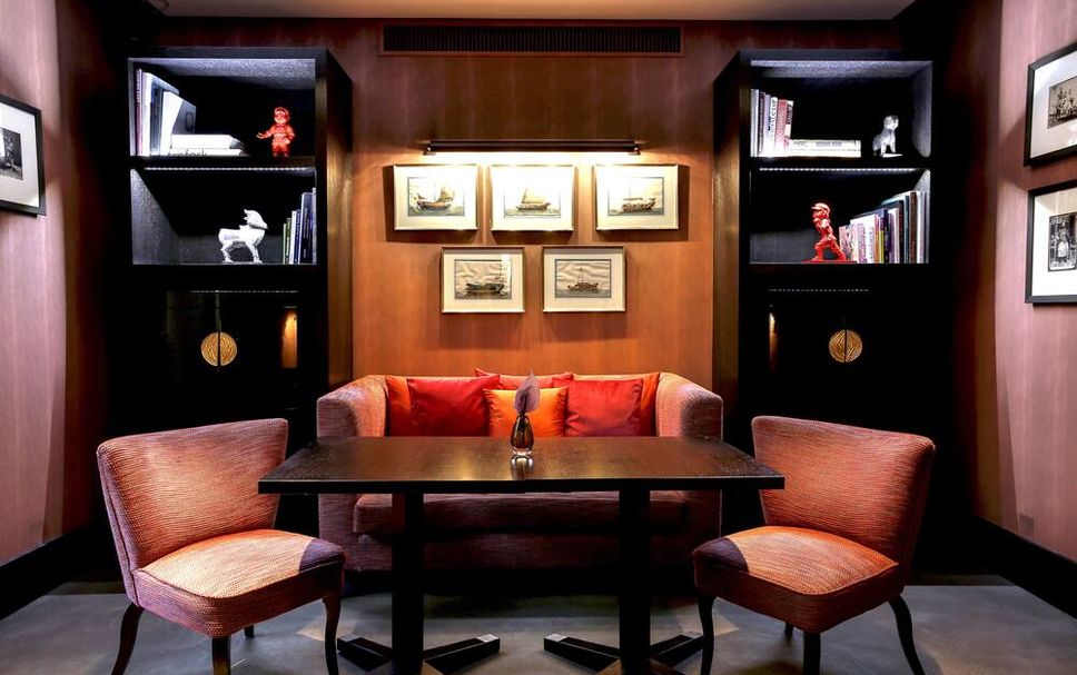 Balai Menunggu Gambar