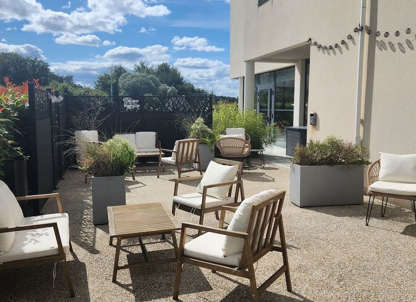 Patio Gambar