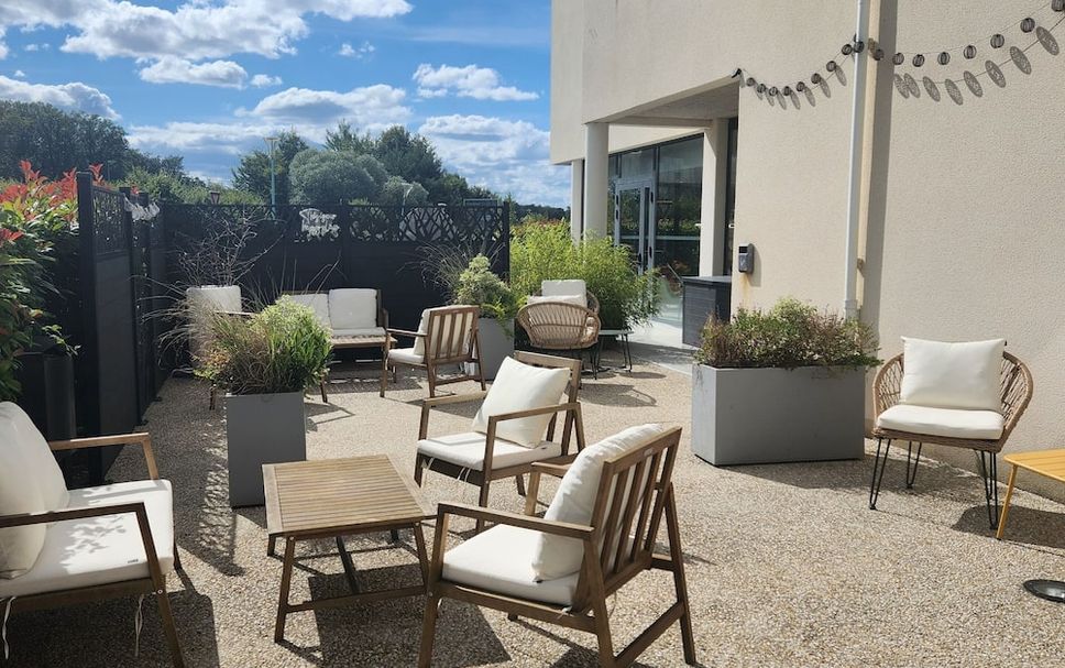 Patio Gambar
