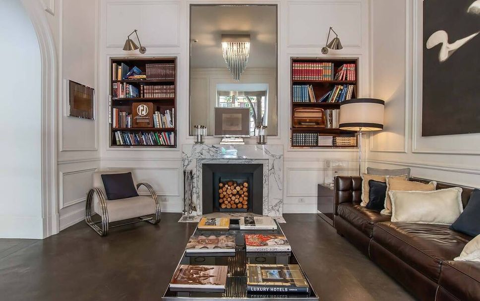 Balai Menunggu Gambar