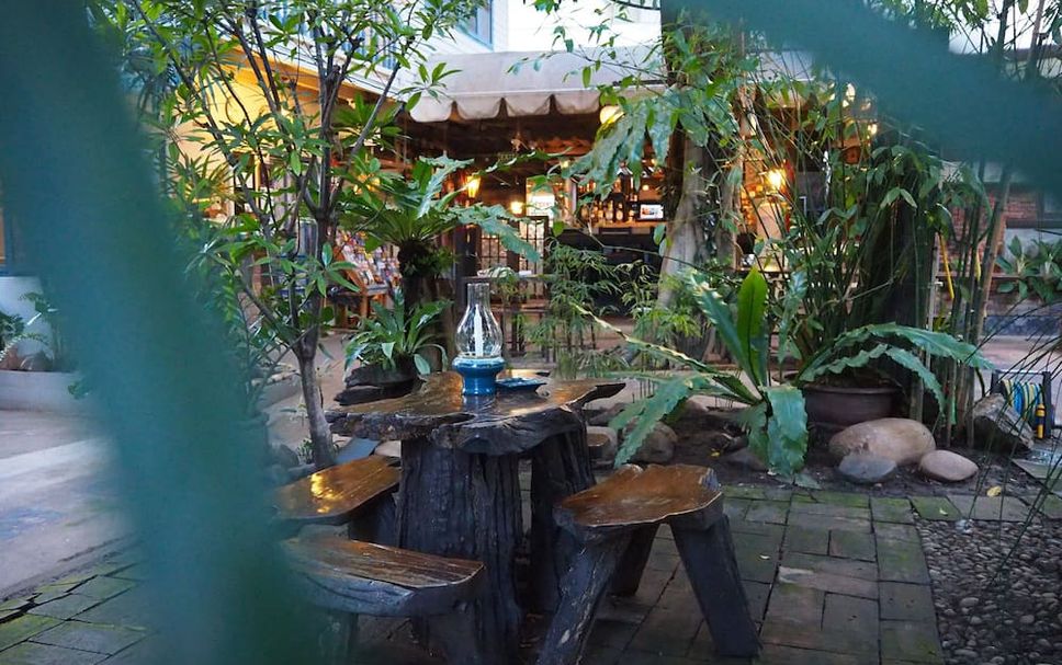 Patio Gambar