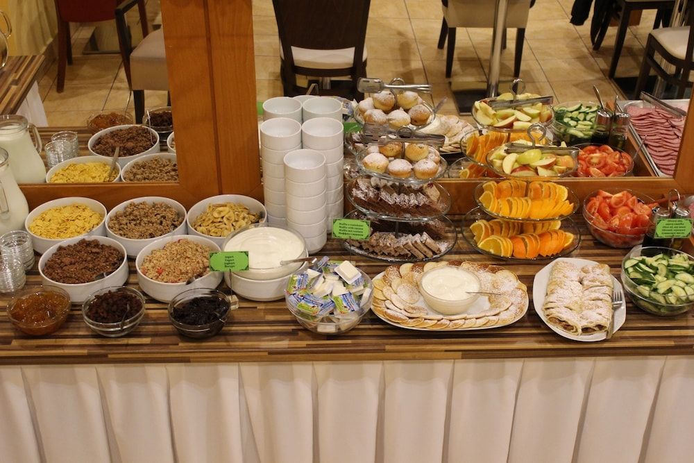 Buffet Gambar