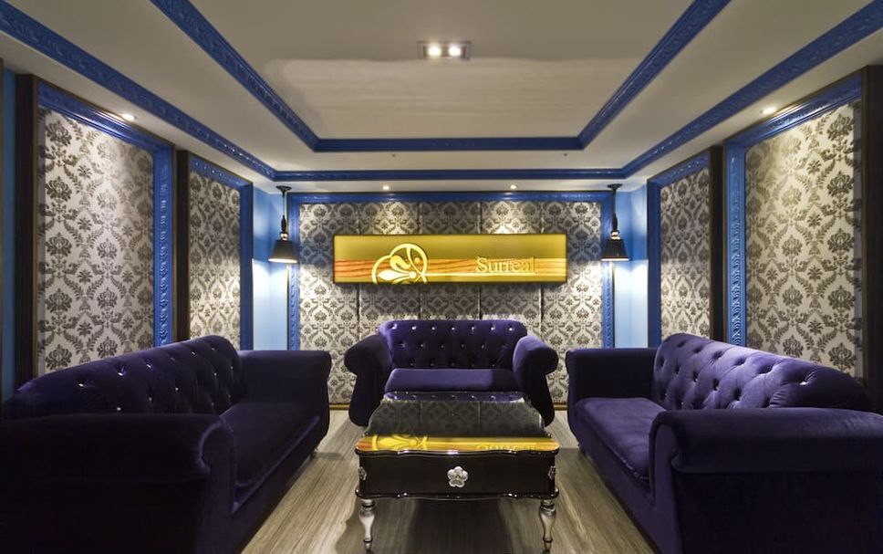 Balai Menunggu Gambar