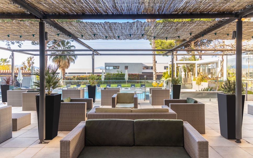 Patio Gambar