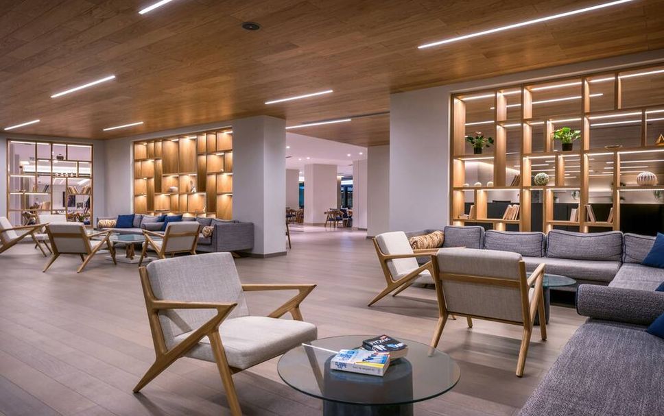 Balai Menunggu Gambar