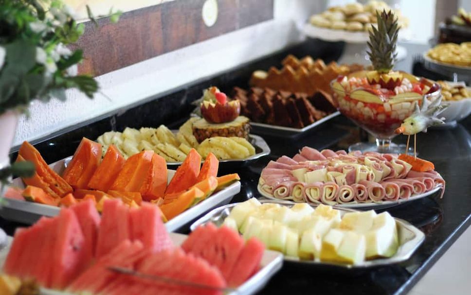 Buffet Gambar