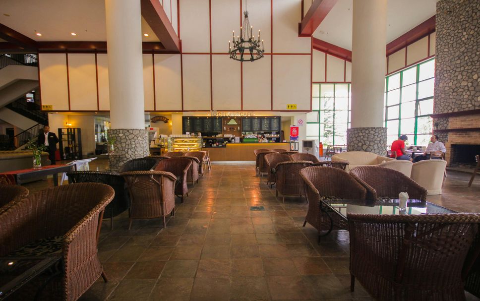 Balai Menunggu Gambar