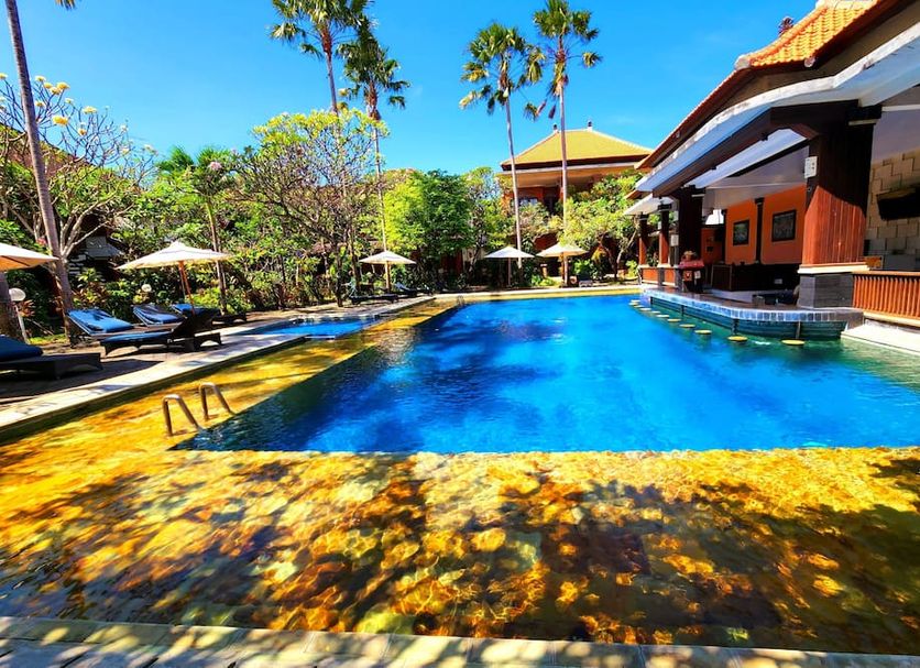 Kolam renang Gambar