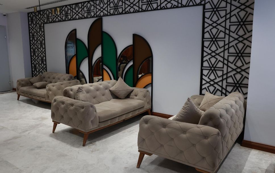 Balai Menunggu Gambar