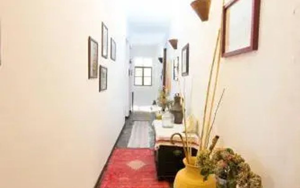 hallway Gambar