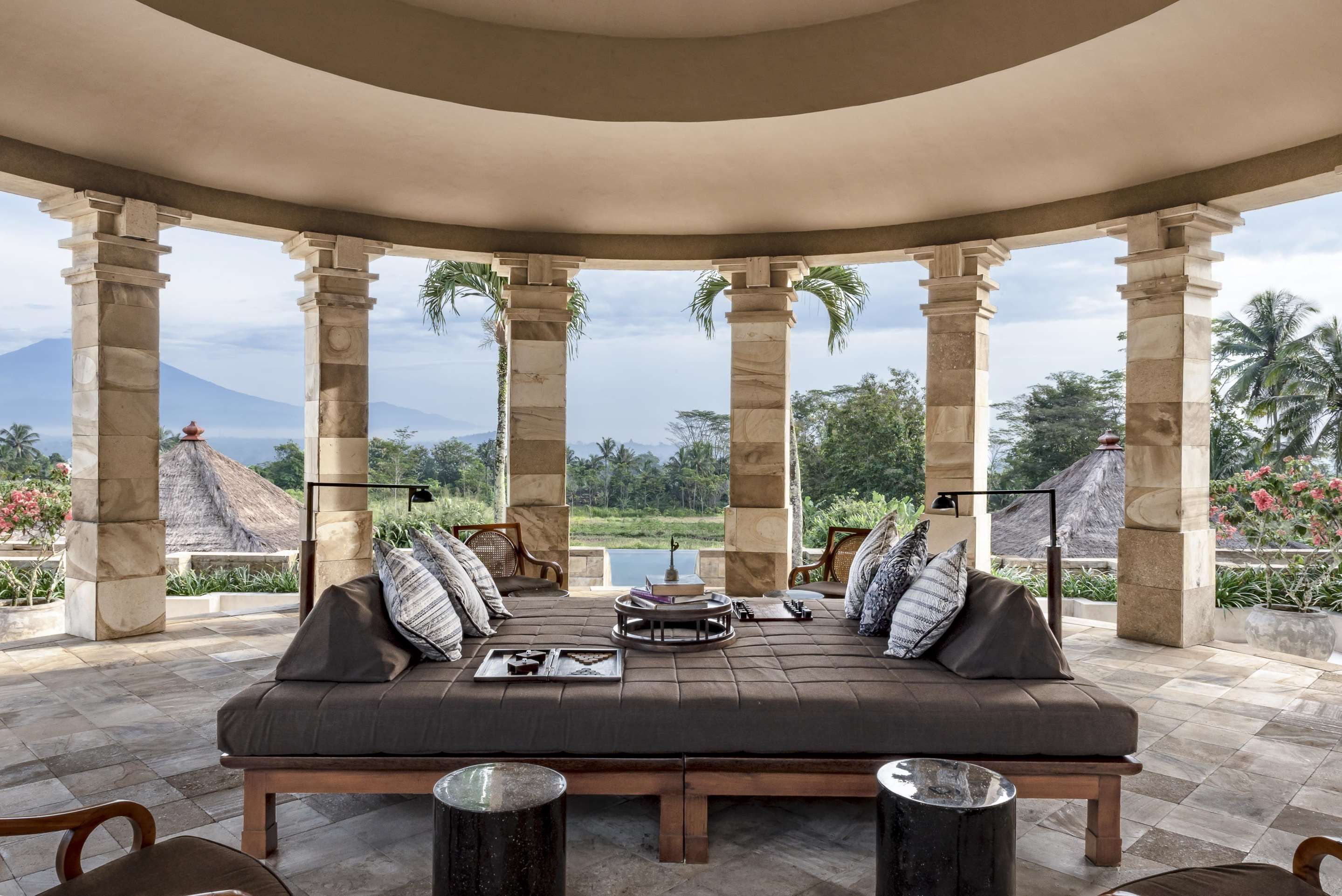 Patio Gambar
