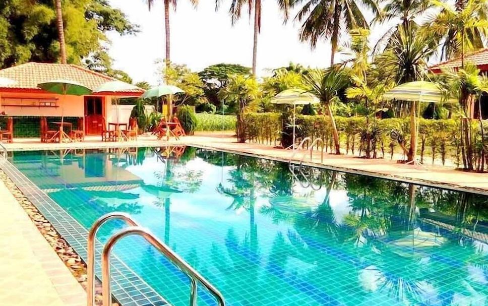 Kolam renang Gambar