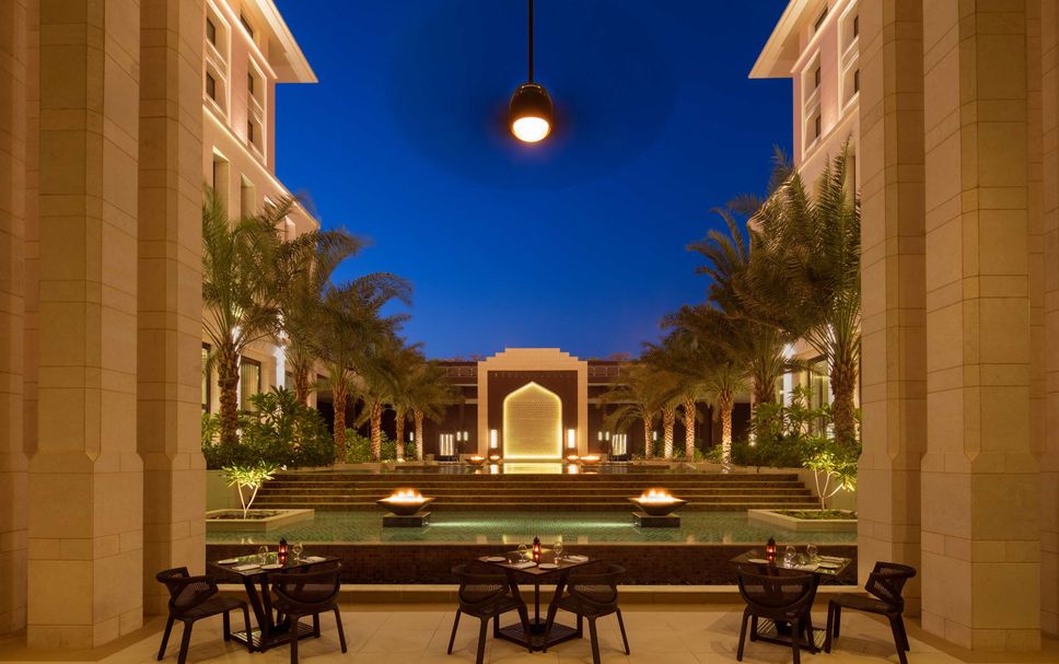 Patio Gambar
