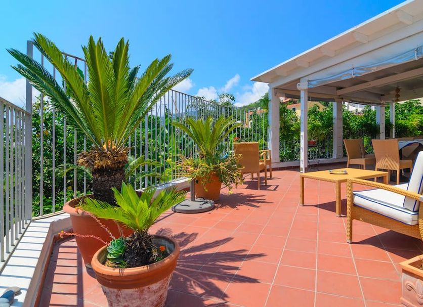 Patio Gambar
