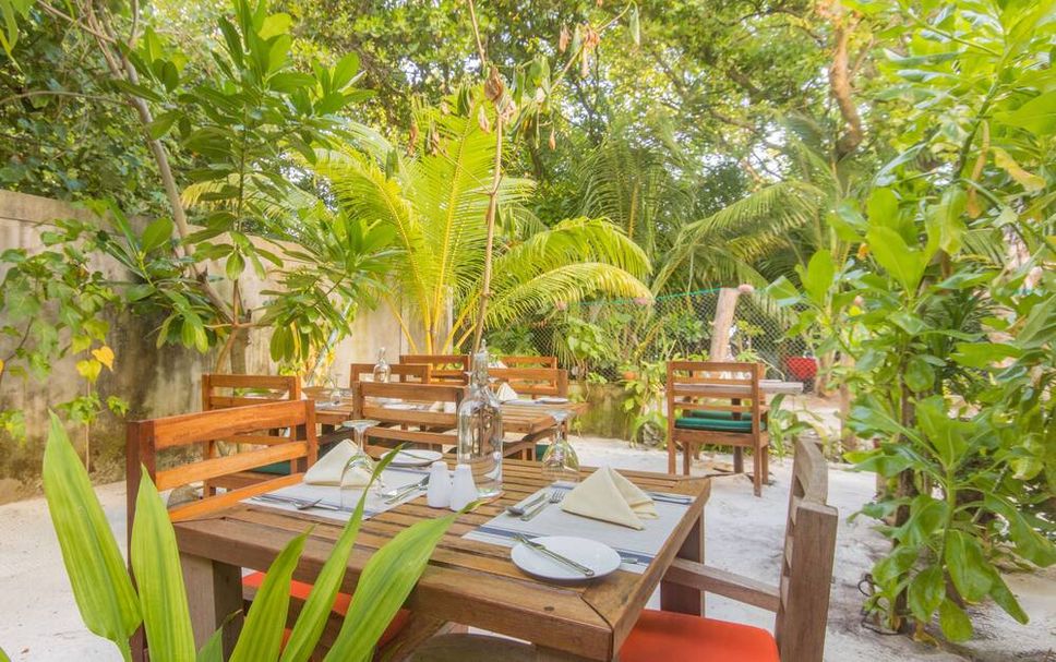 Patio Gambar