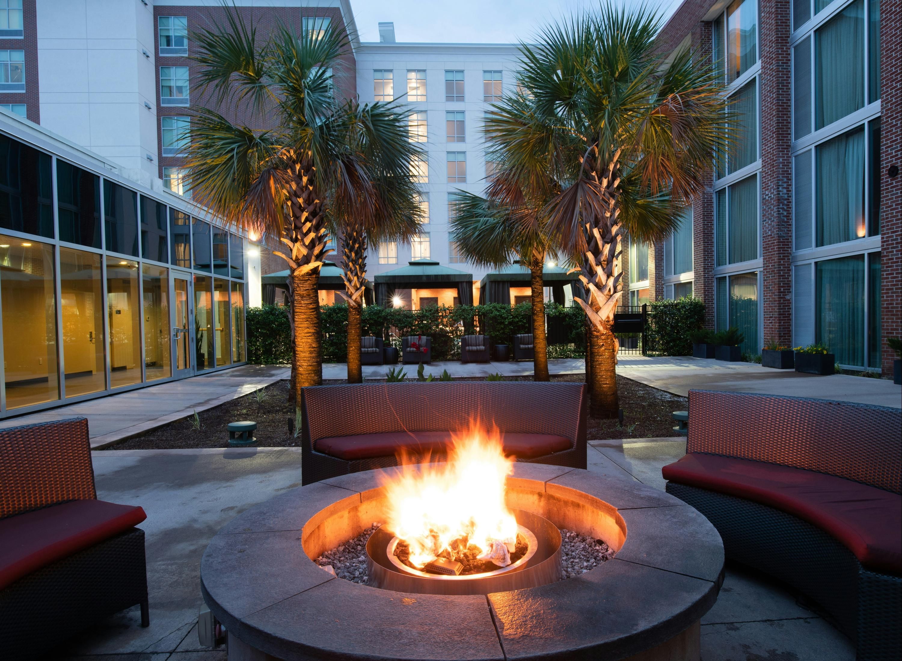 Patio Gambar