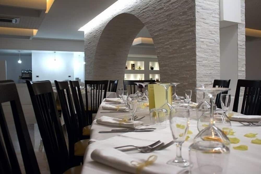 Restoran