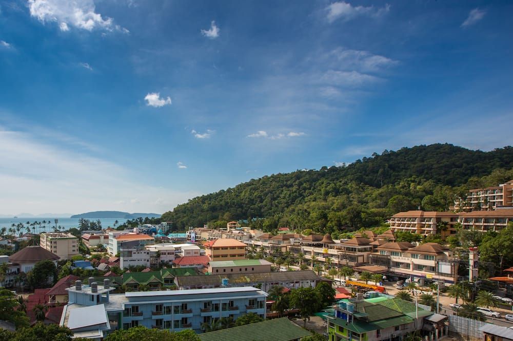 Pemandangan luar