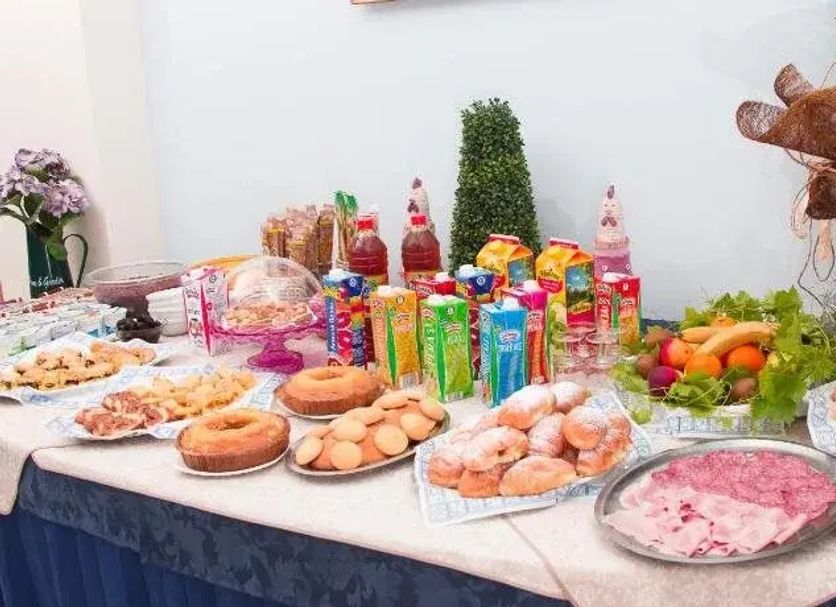Buffet Gambar