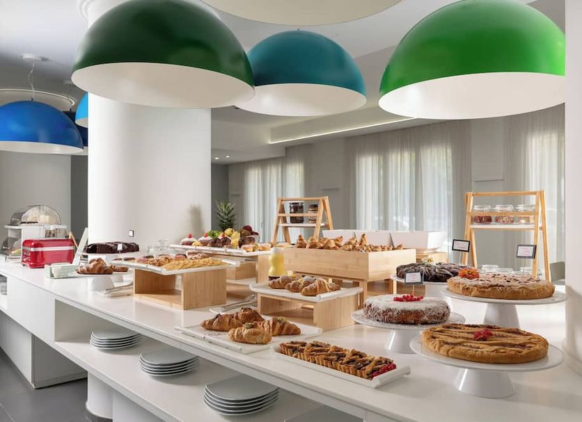 Buffet Gambar