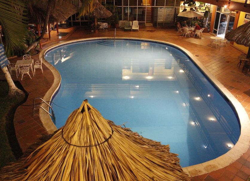 Kolam renang Gambar
