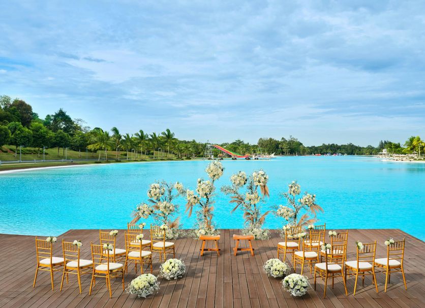 Kolam renang Gambar