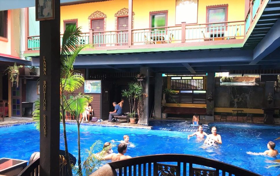 Kolam renang Gambar
