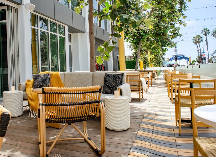Patio Gambar