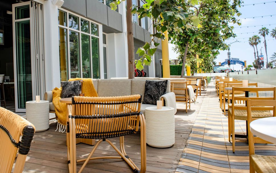 Patio Gambar