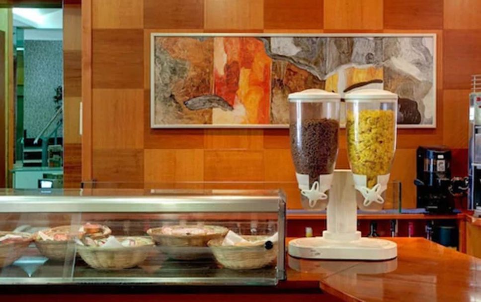 Buffet Gambar