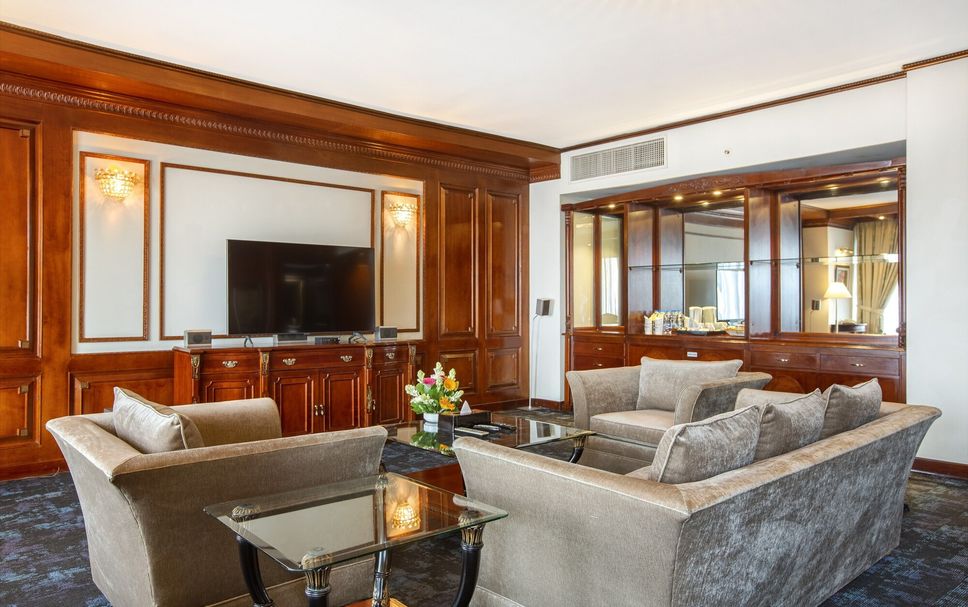 Balai Menunggu Gambar