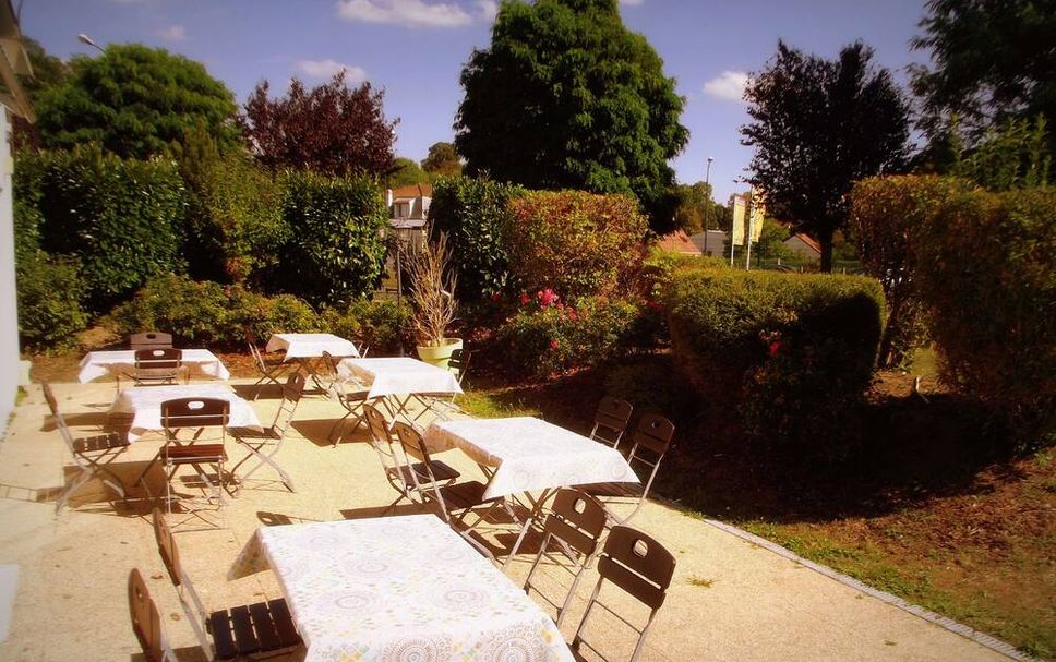 Patio Gambar