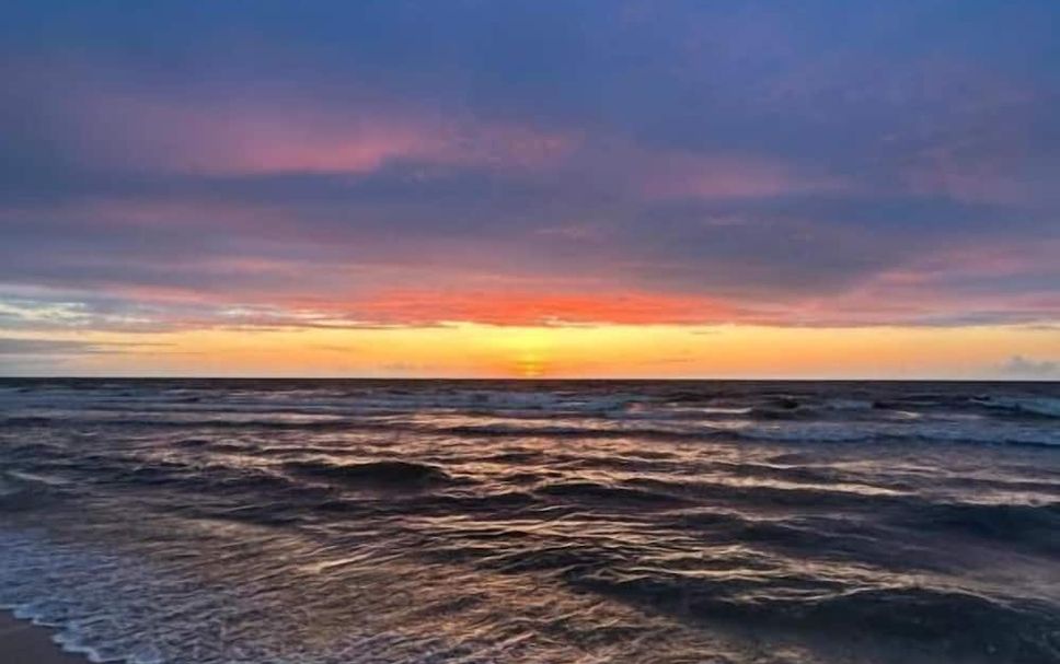 Pantai Gambar