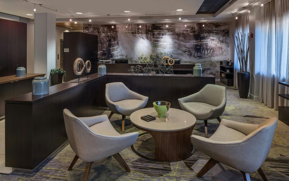 Balai Menunggu Gambar