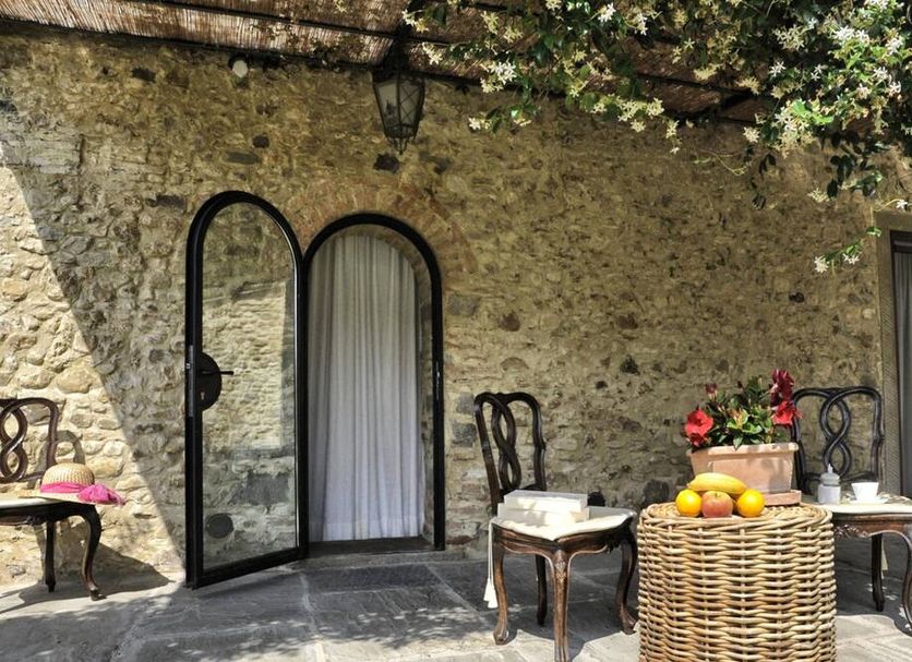 Patio Gambar