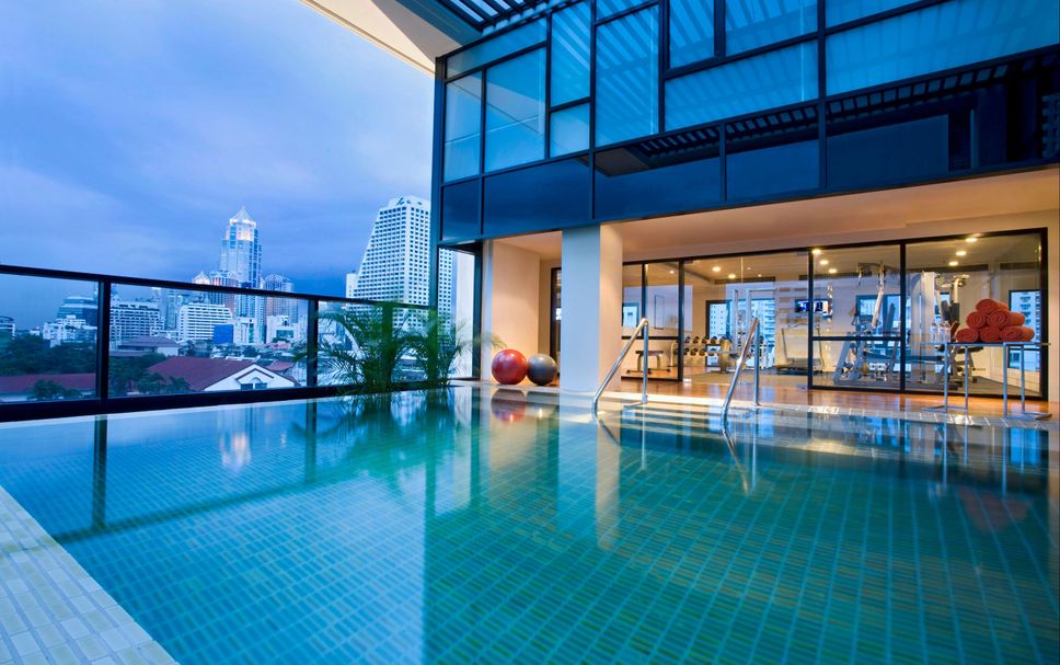 Kolam renang Gambar