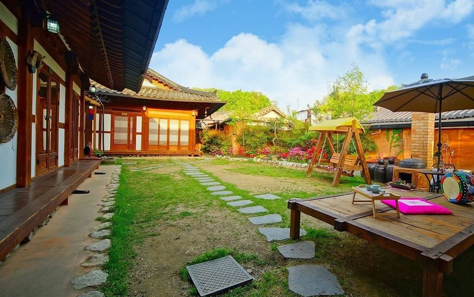 Patio Gambar