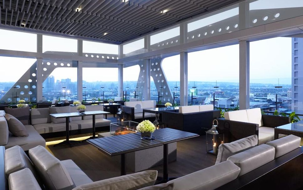 Balai Menunggu Gambar