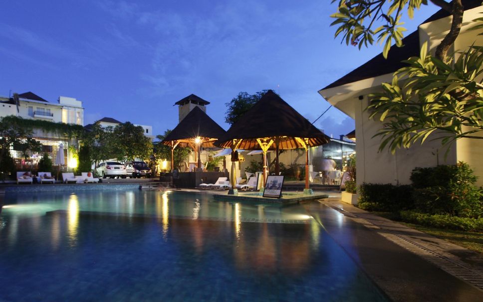 Kolam renang Gambar
