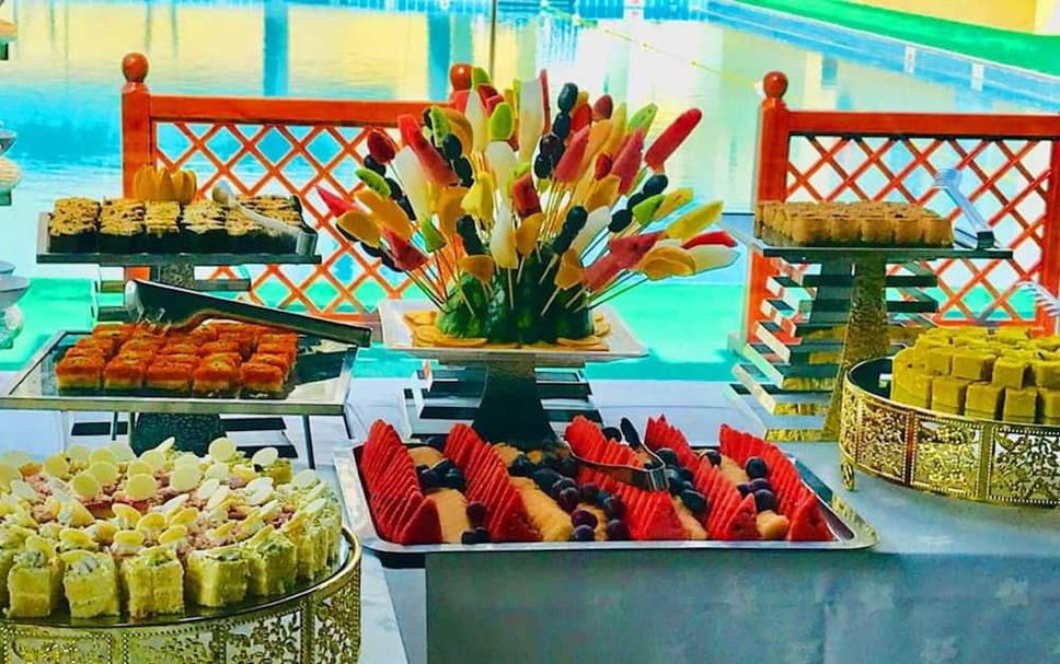 Buffet Gambar