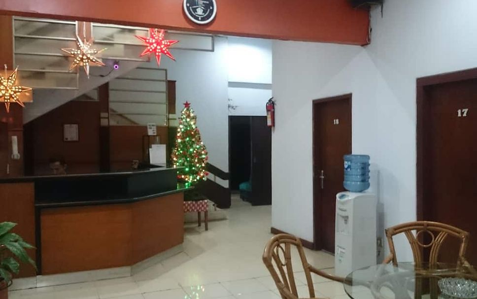 Meja Penyambut Tetamu Gambar