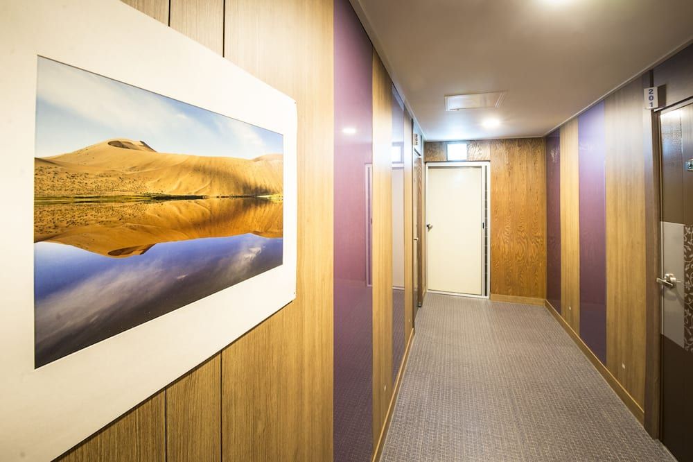 hallway Gambar