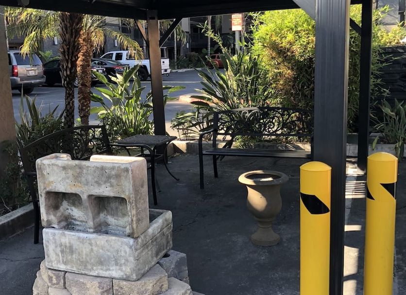 Patio Gambar