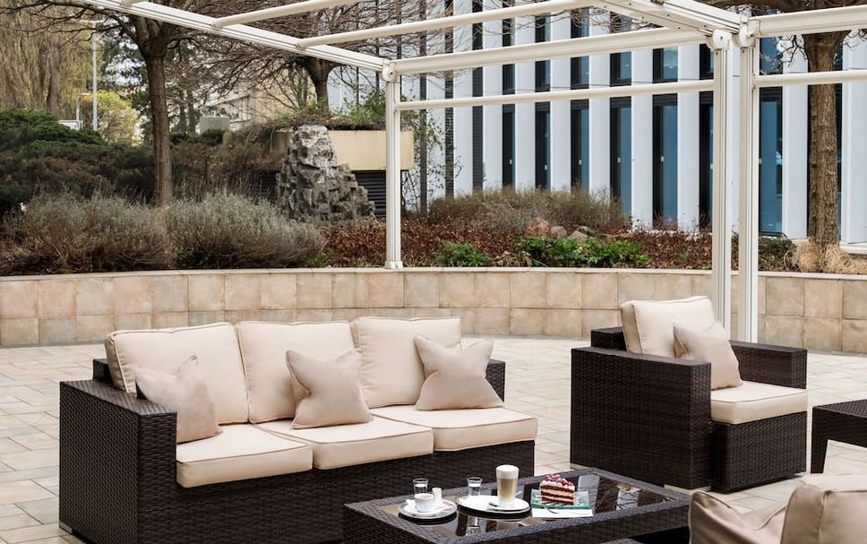 Patio Gambar