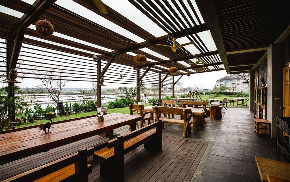 Patio Gambar
