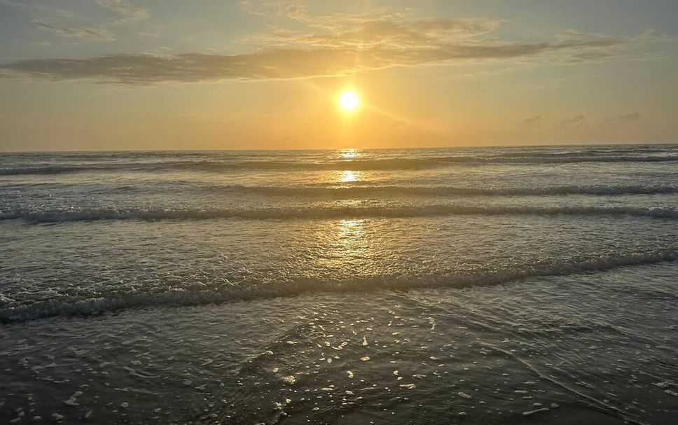 Pantai Gambar