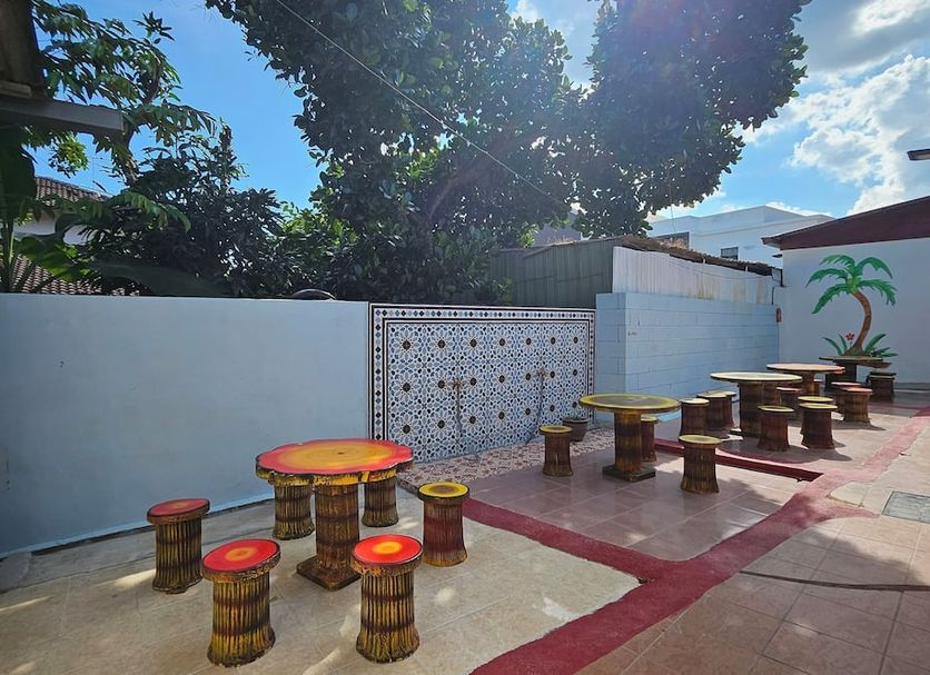 Patio Gambar