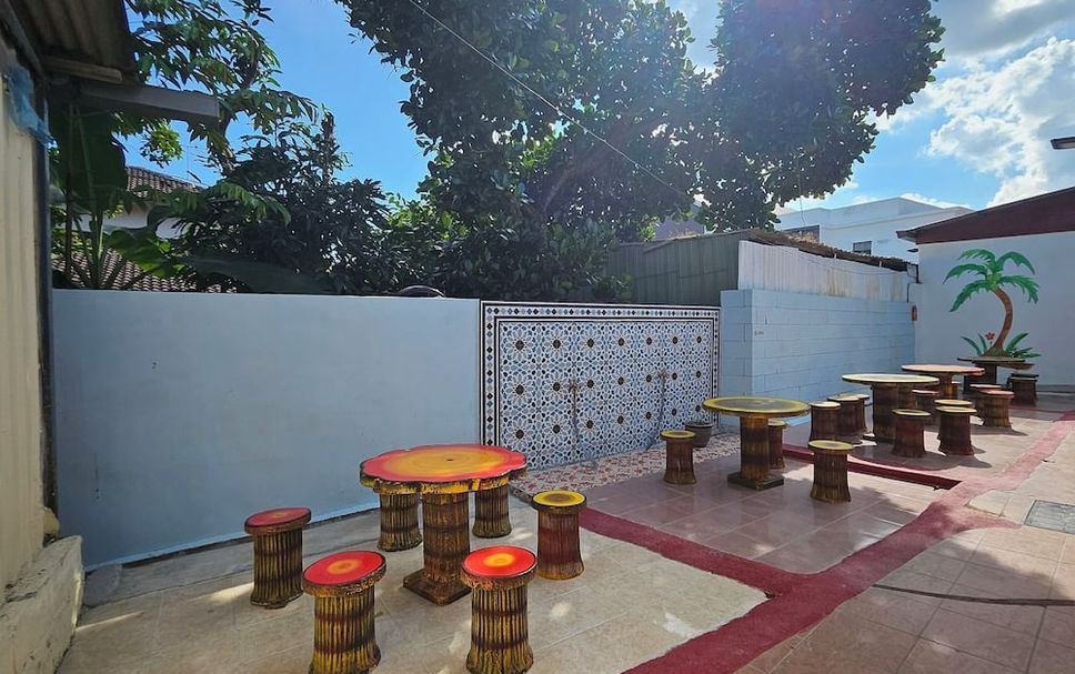 Patio Gambar